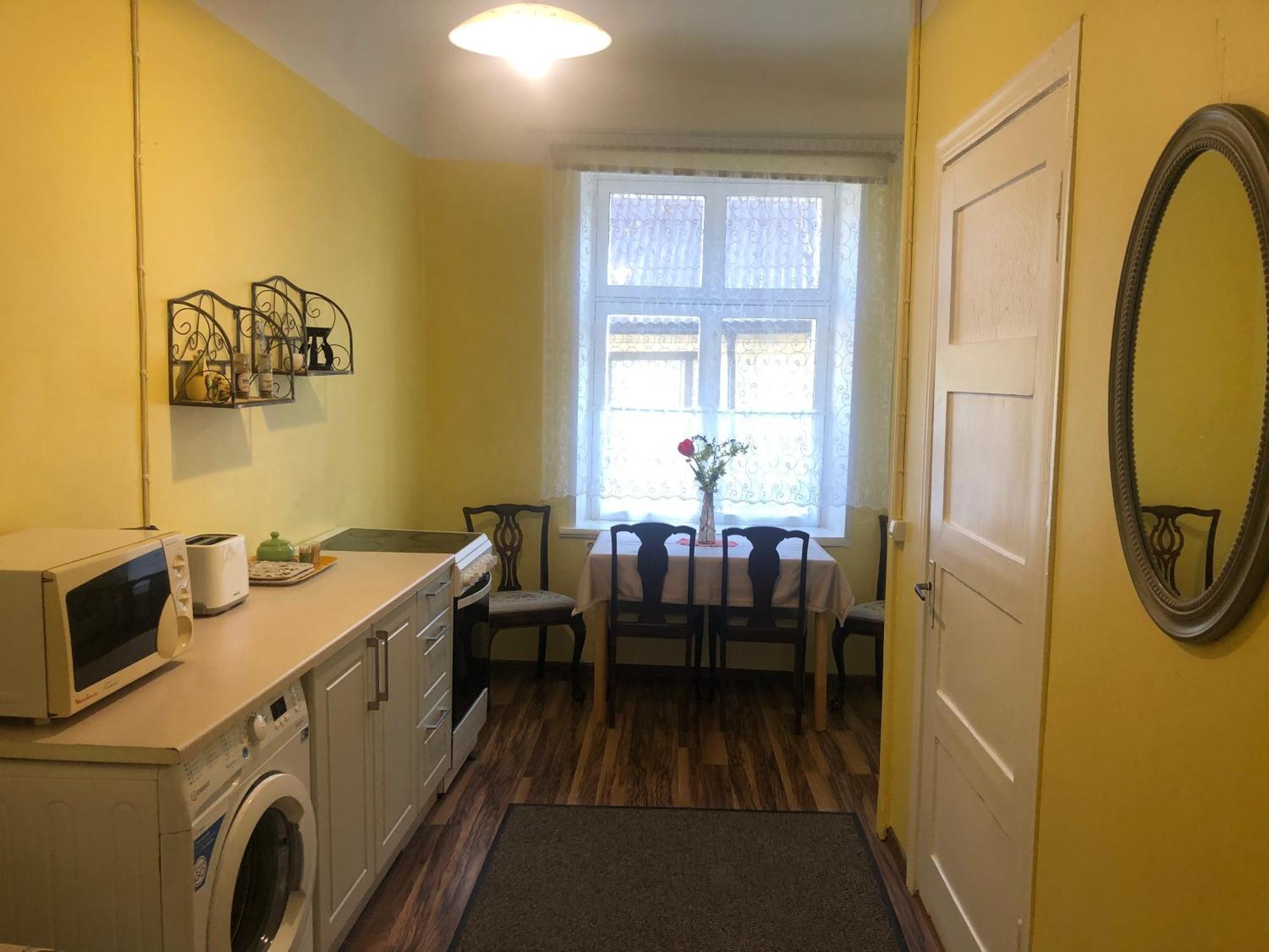 Posti Guest Apartment Вильянди Экстерьер фото